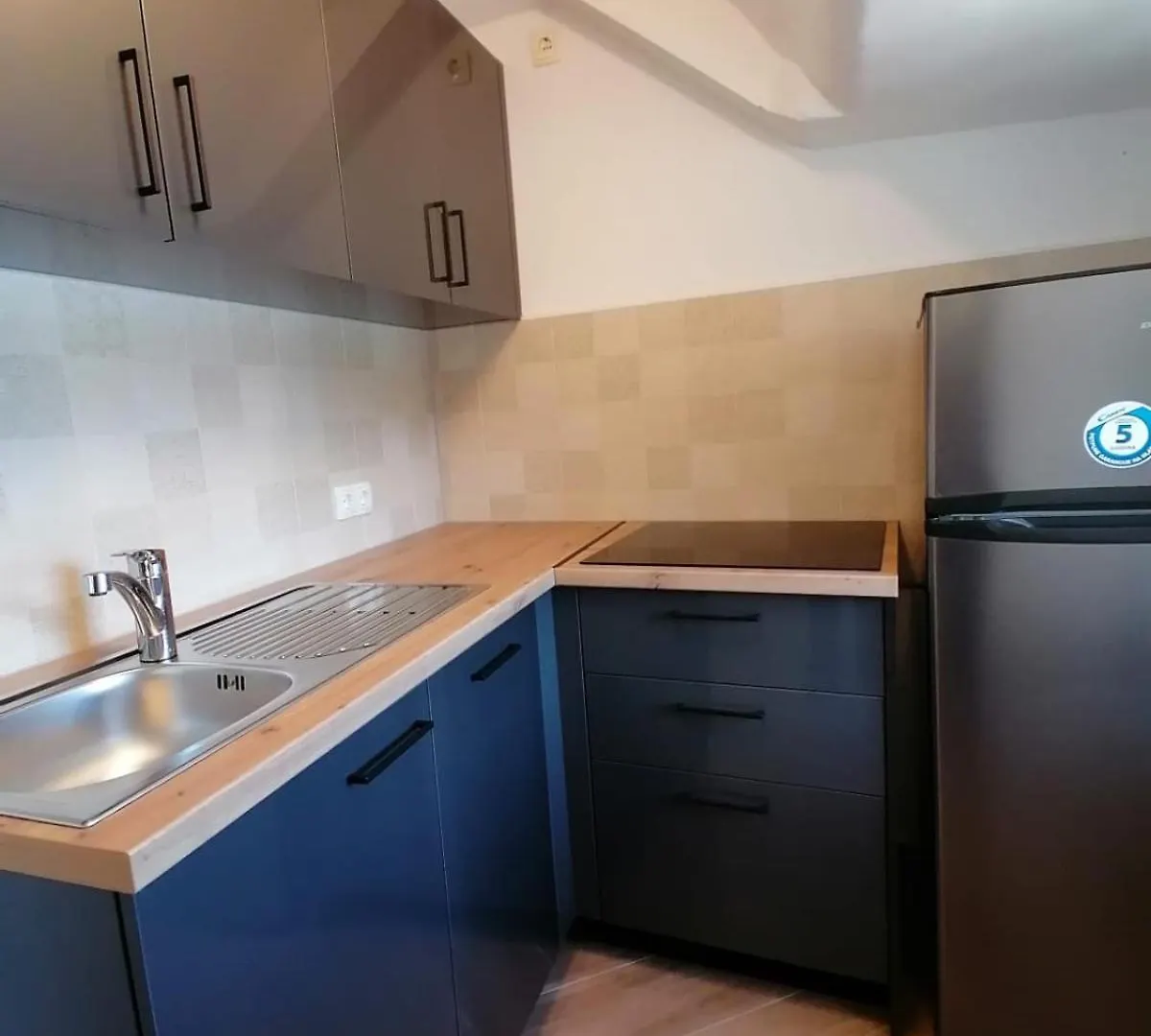 *** Πανσιόν Apartments & Rooms Dinko Valun Κροατία