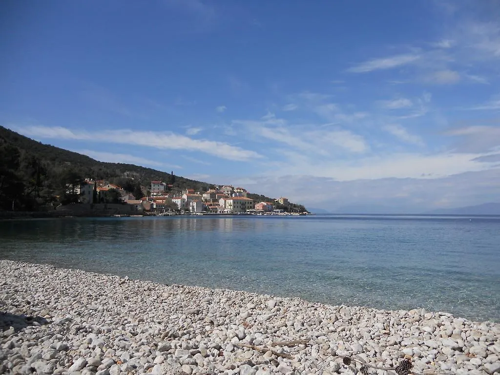 Apartments & Rooms Dinko Valun Πανσιόν