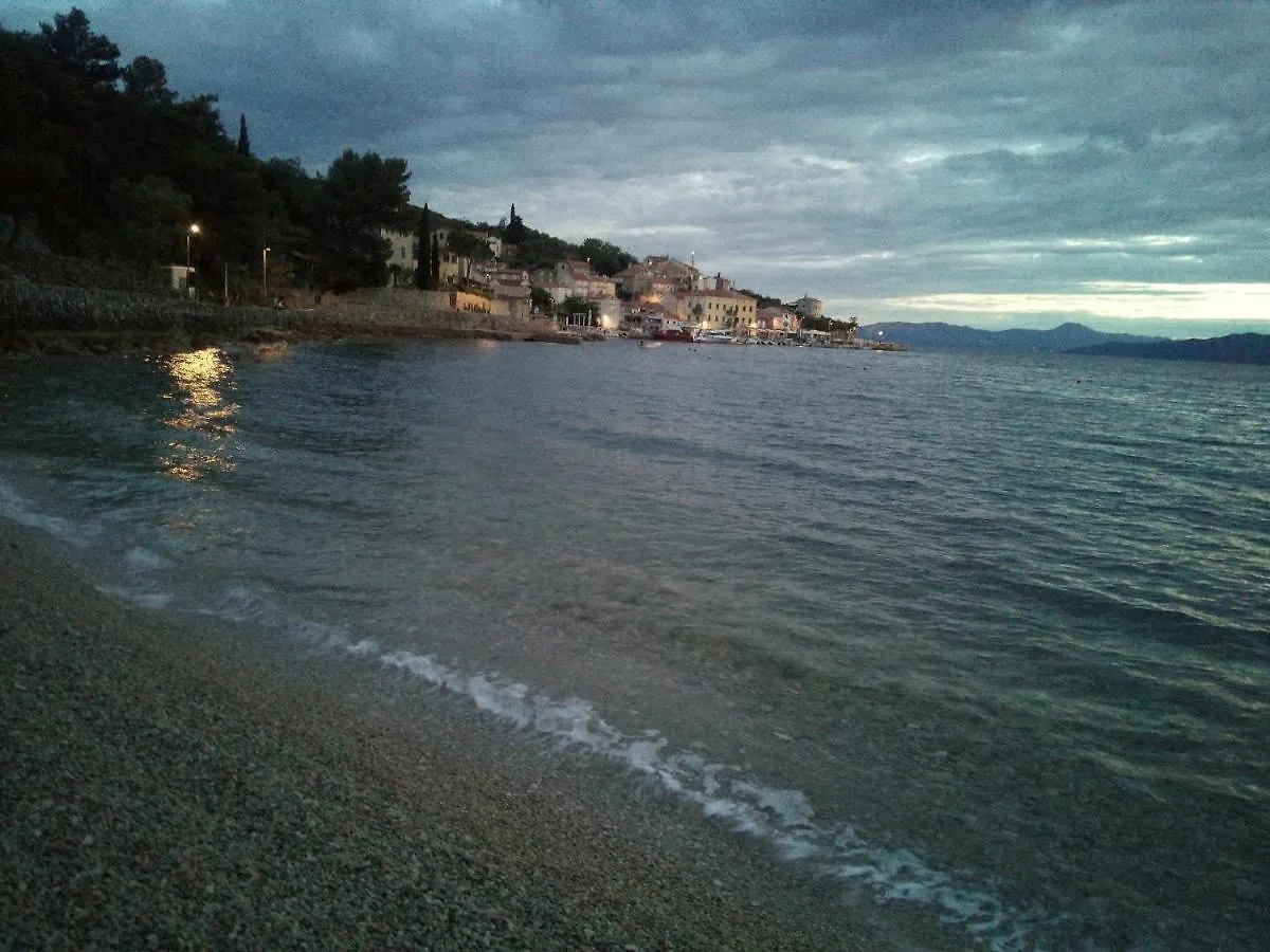 *** Maison d'hôtes Apartments & Rooms Dinko Valun Croatie